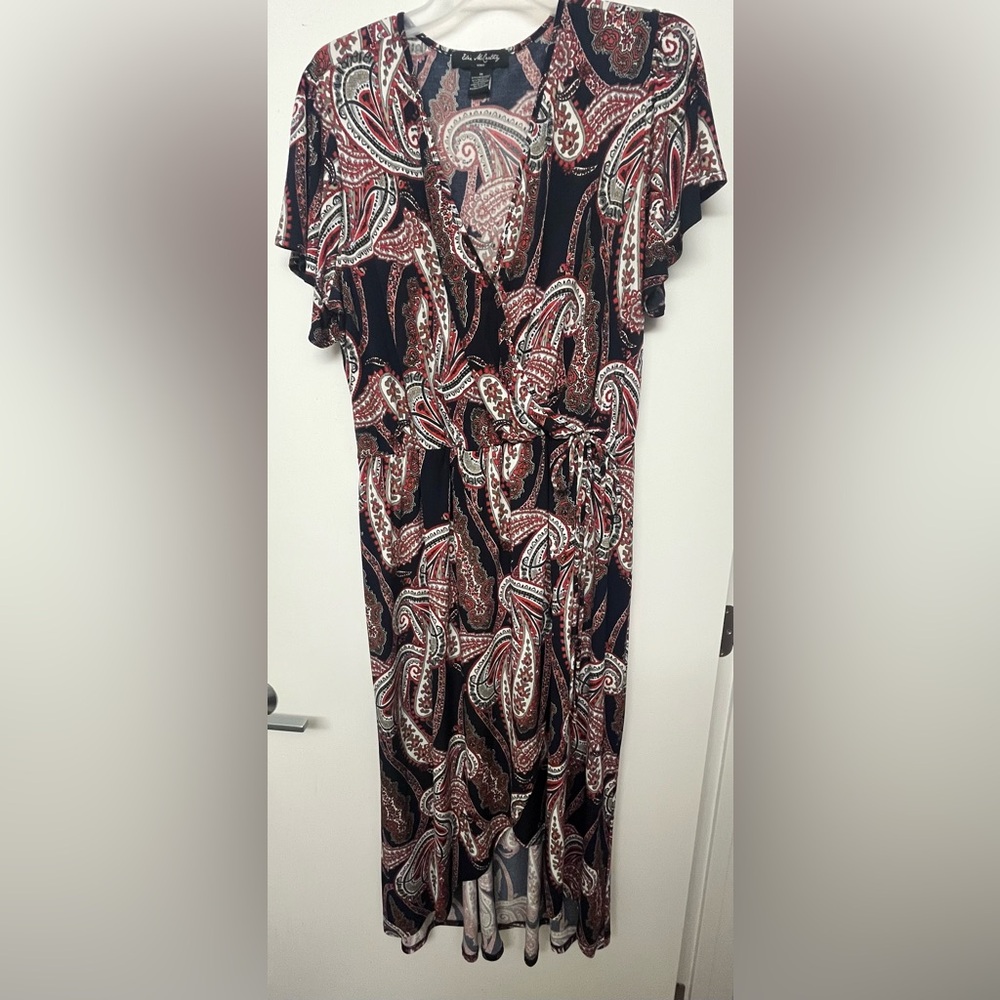 Elegant Paisley Print Maxi Dress